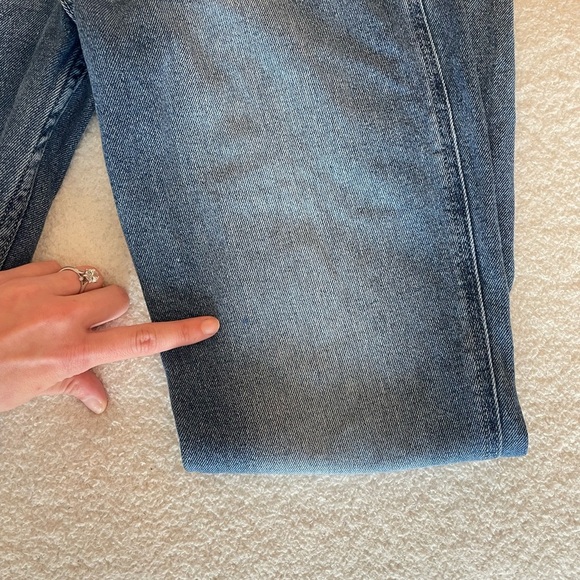 Hollister Ultra High Rise Mom Jeans - Women’s Size 26 - Picture 5 of 11